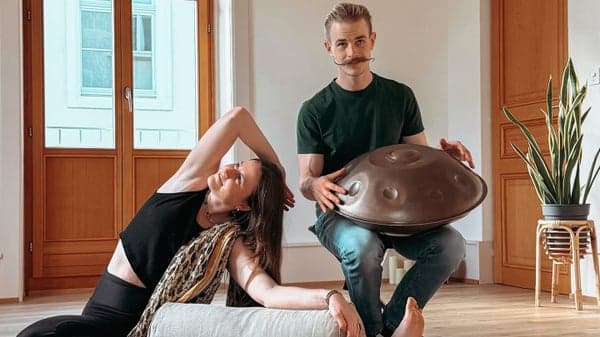 Yin Yoga & Handpan