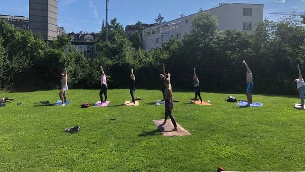 🌿 YOGA in the PARK - Energizing HATHA FLOW under open sky 🧘🏻🌳🧘🏼♀️